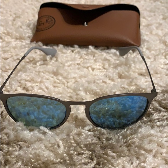Ray ban sunglasses - Picture 3 of 3